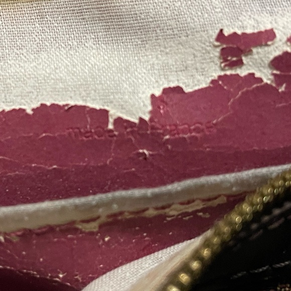 Louis Vuitton Damier Ebene Berkeley Bag - Picture 8 of 16